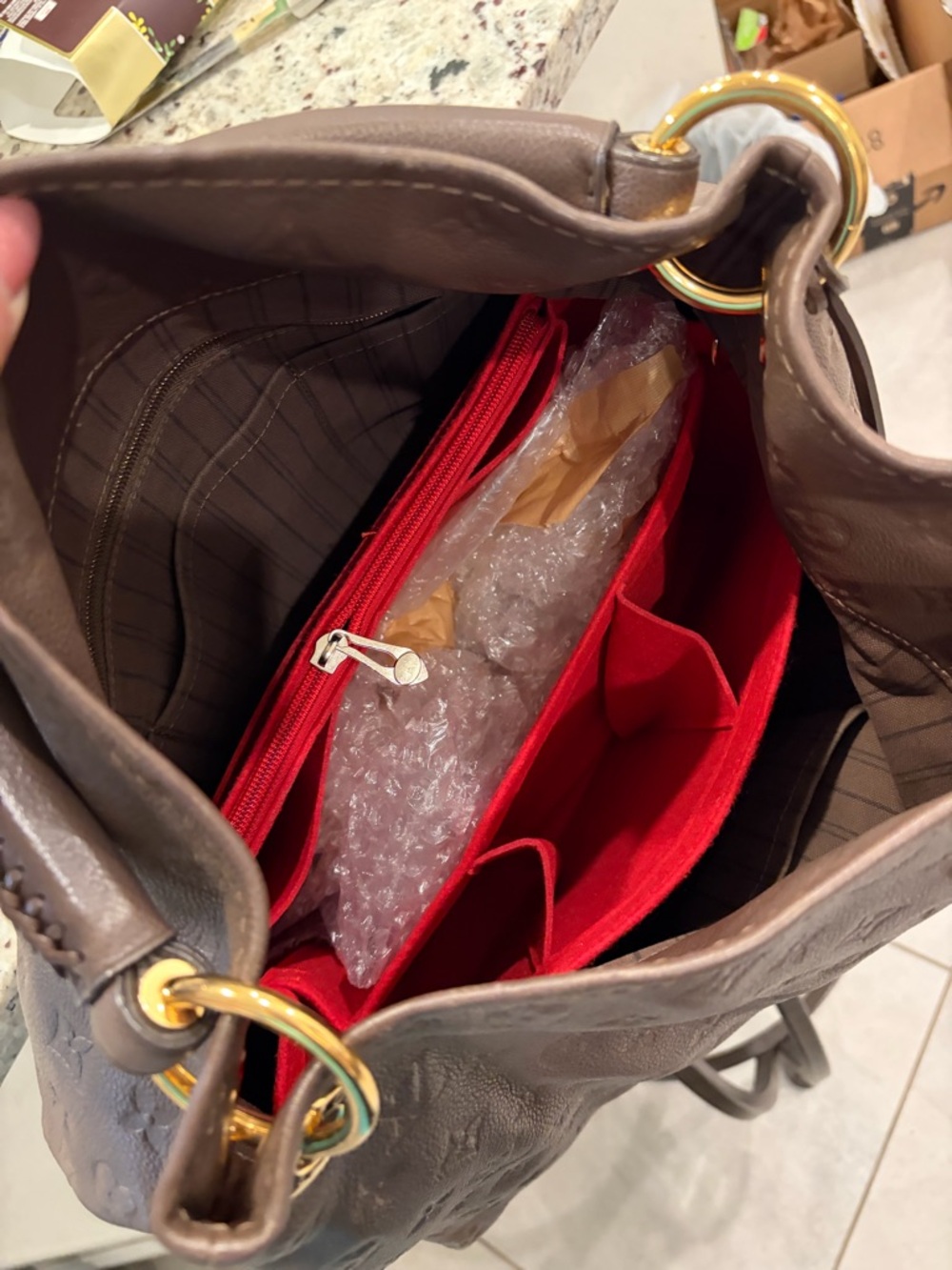 Louis Vuitton Artsy MM Monogram Empreinte Shoulder Bag - Picture 14 of 15